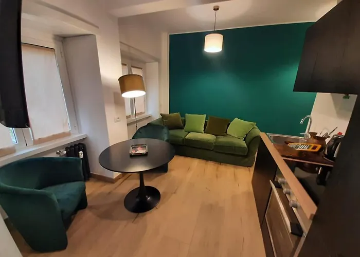 Interno 9 A San Pietro *